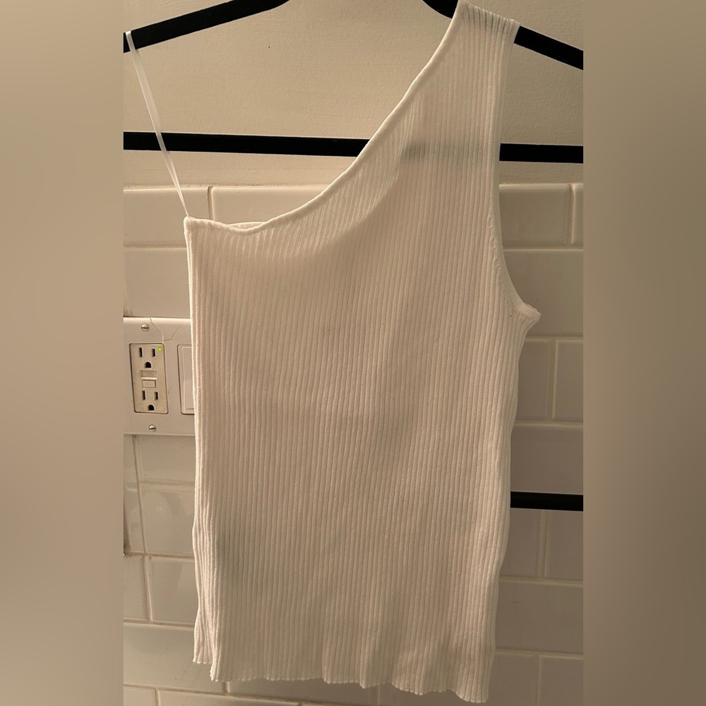 BNWT Mango white one shoulder top size Small